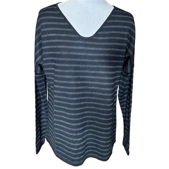 Eileen Fisher Merino Wool Sweater. Size Medium - Picture 1 of 5